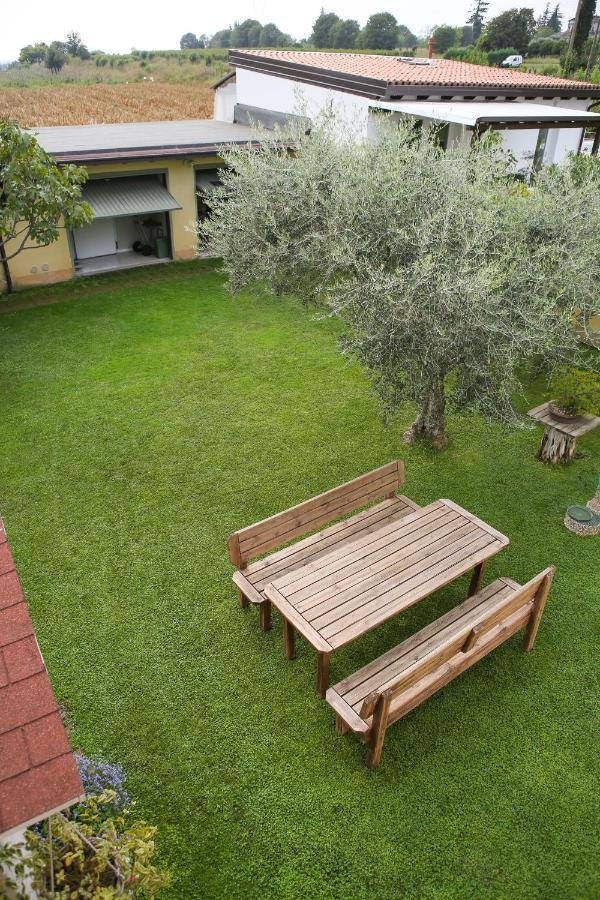 Appartamento al Birrificio Valeggio sul Mincio Exterior foto